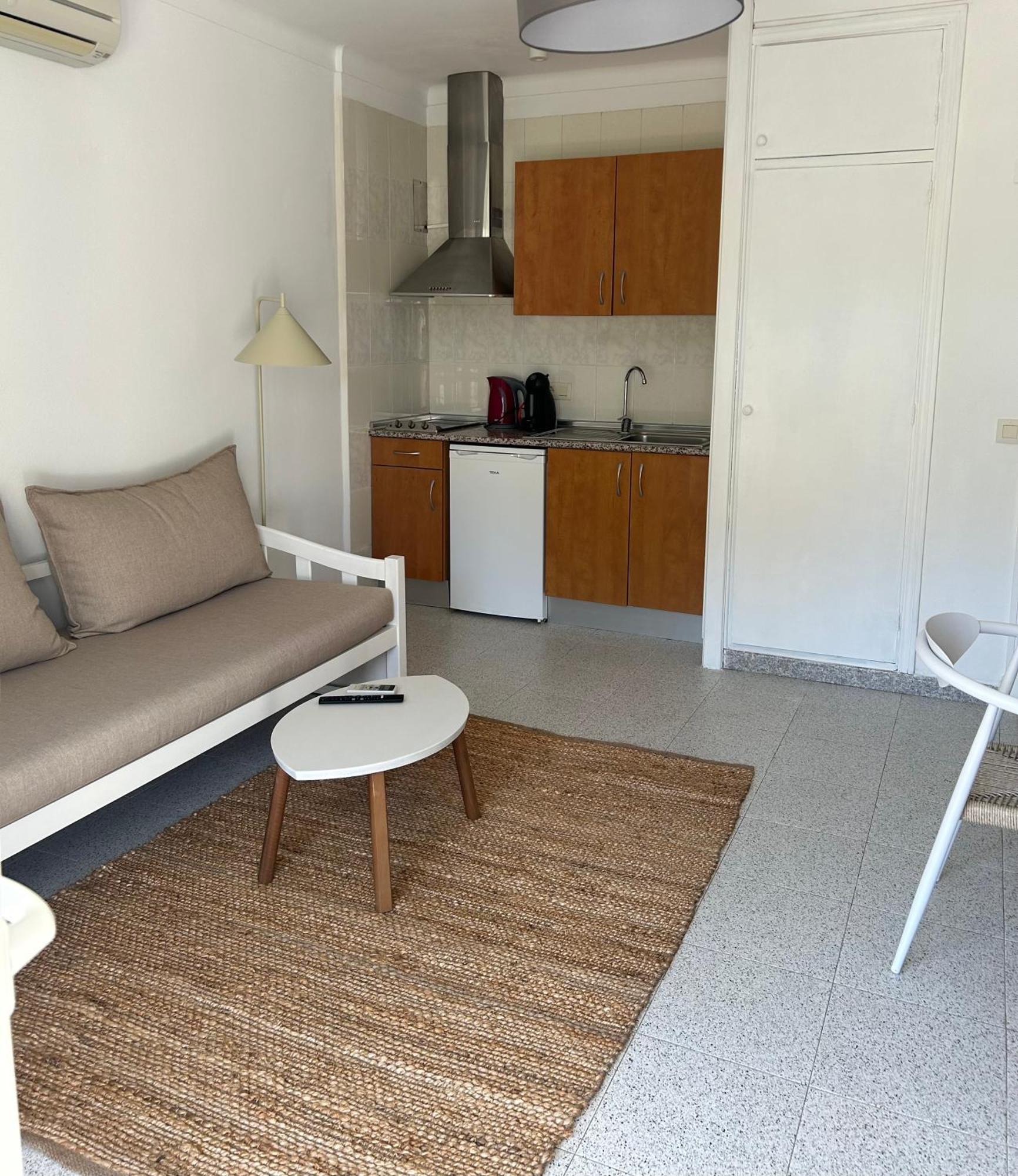 Serena Sol Apartments - Adults Only - Over 12 Кала-Серена Экстерьер фото